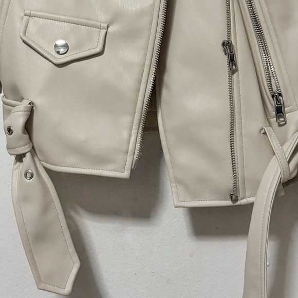 Zara Women's Light Beige Faux Motorcycle Leather Jacket - Picture 9 of 9